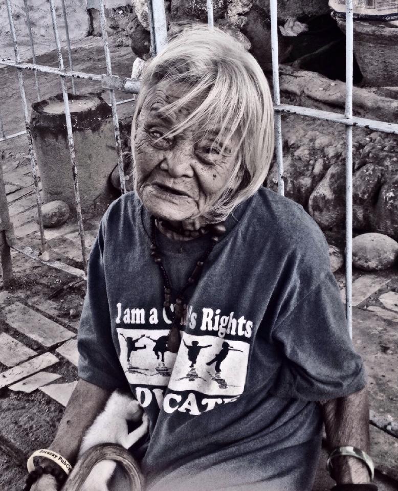 86 Year Old Elder With No Place to Stay 02