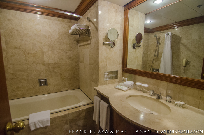 Holiday Inn Galleria Manila When in Manila Frank Ruaya Mae Ilagan  (5 of 45)