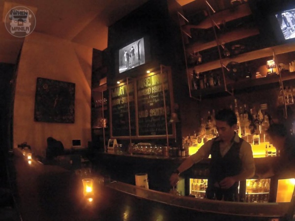 9 Places to Go and What To Do in Salcedo Village Makati 2 salcedohooch11870837_10204794811612479_4043471881317677424_n_batch