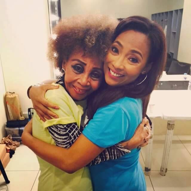 Jaya and elizabeth ramsey