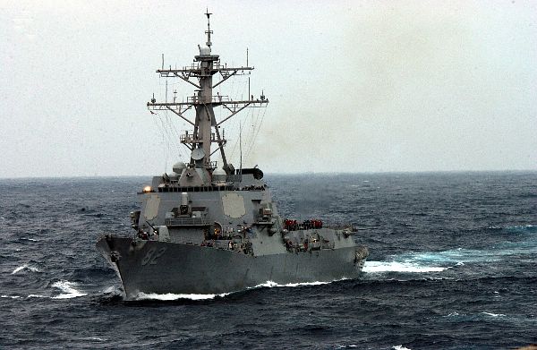 USS-Lassen-Philippines-China-Dispute