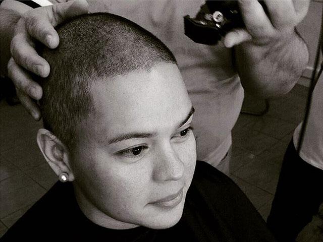 Mayor Rodrigo Duterte Officially Files His Certificate of Candidacy For President 2 Inday sarah shaves her head