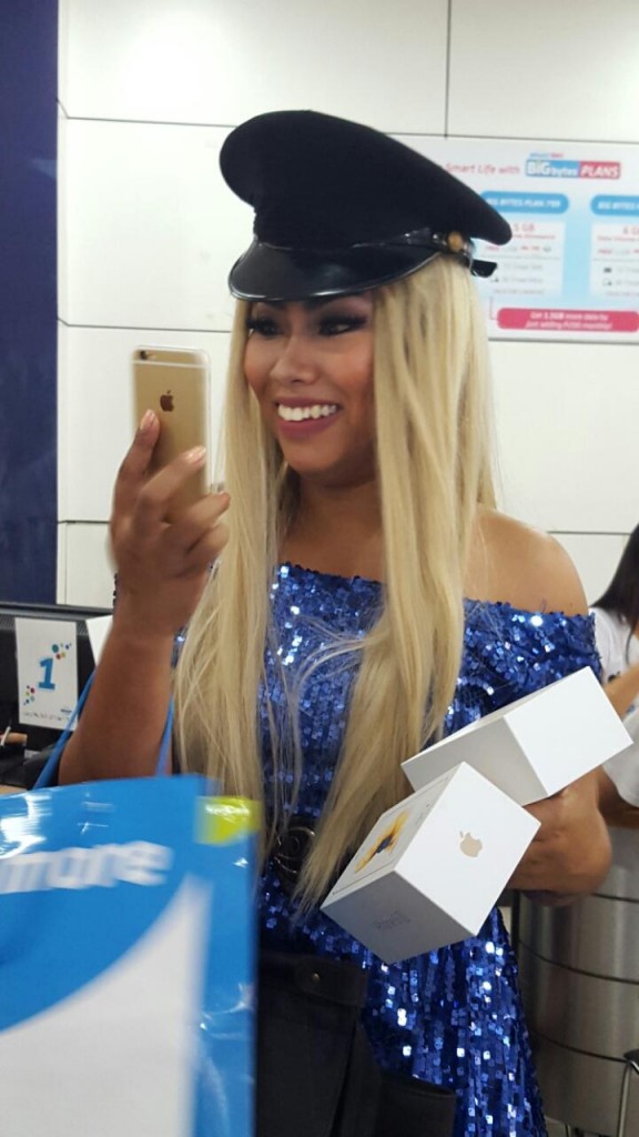 Nicki Minaj Smart iPhone 6S