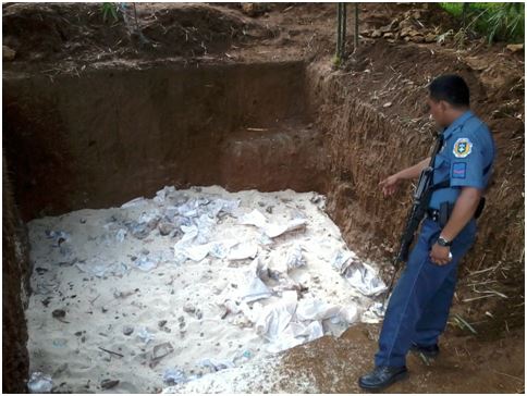 Police Find Rotten Rice Labeled NFA and DSWD in Excavated Lot in Leyte