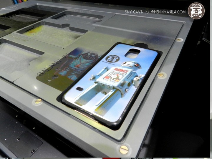 Create your own gadget case with The Kase
