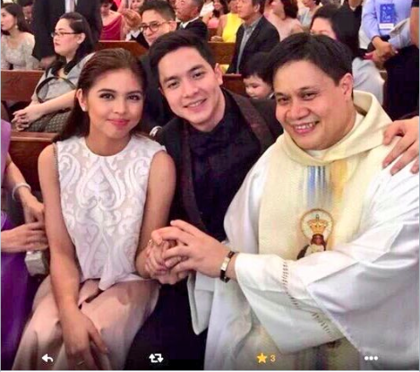 AlDub holding hands