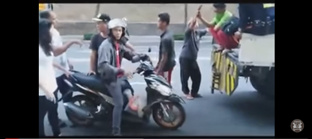 Netizen Shares Video of an Alleged Illegal Towing Incident in BGC