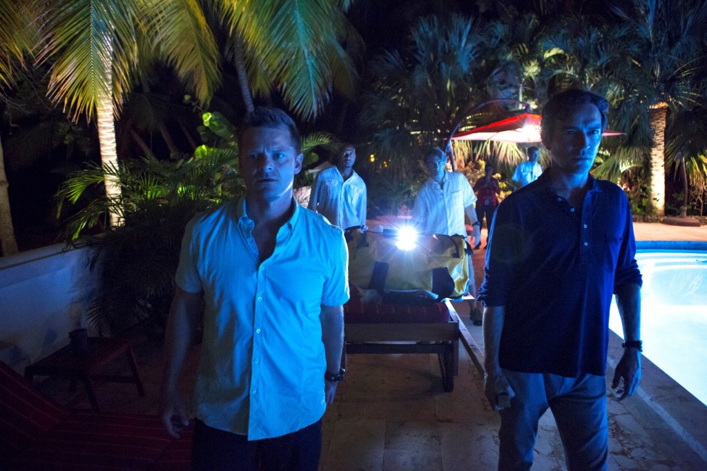 Join the (Mis)Adventures of Mad Dogs on HOOQ.tv! 3 Join the (Mis)Adventures of Mad Dogs on Hooq