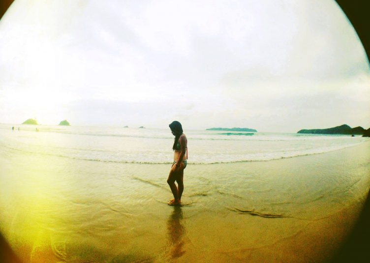 8 Quotes that Perfectly Explain Your Insatiable Love for the Ocean Nicole Villaluz