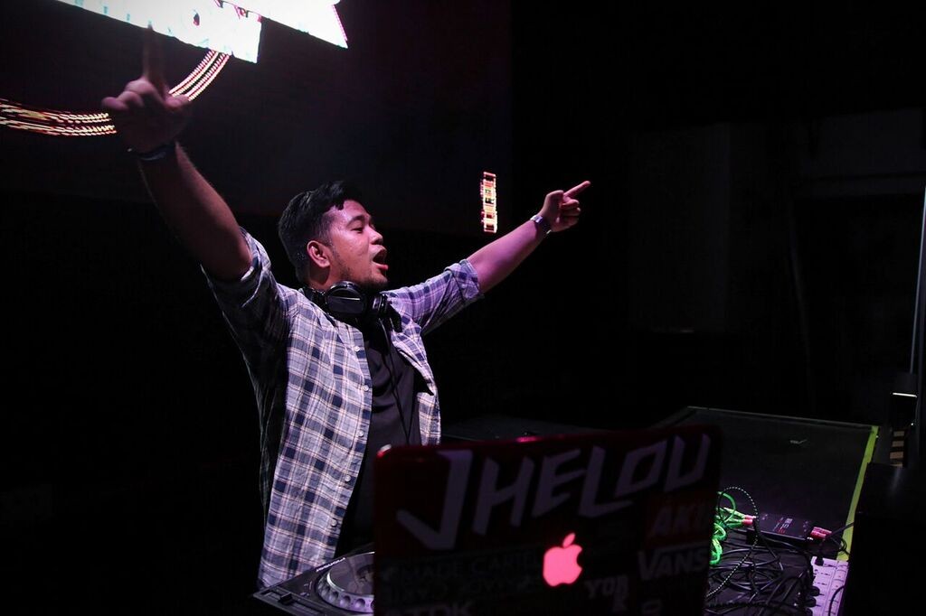 Bratpack Spinister DJ Competition Champion Jhelou Manansala