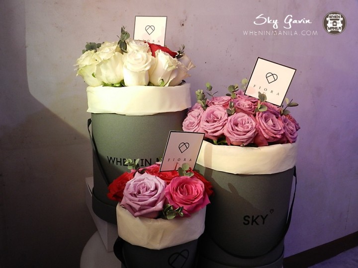 Give Luxe Hatbox Bouquets for a perfect Valentine