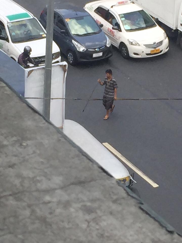 young men extorting in quezon ave