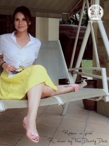 dainty deck shoes when in manila 29