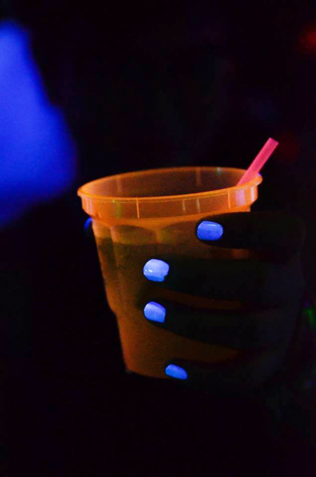 Summer Trend Alert! Neon-Bright, UV-Glow Nail Color by GirlStuff! 10 girlstuff-neon-summer-nailpolish-12