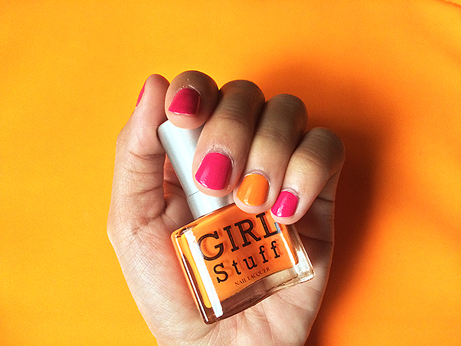 Summer Trend Alert! Neon-Bright, UV-Glow Nail Color by GirlStuff! 2 girlstuff-neon-summer-nailpolish-4