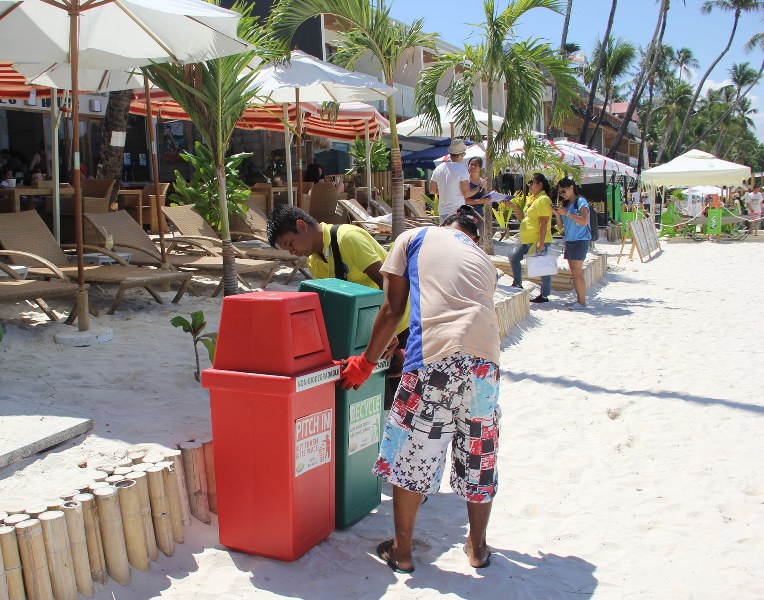 Let's Clean Up Boracay After Partying at Laboracay 2016! 1 bins2