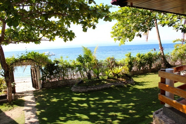 10 Reasons to book your next vacation at Moalboal, Cebu's private White Beach Oceanfront House! 3 White Beach Oceanfront House Moalboal 5