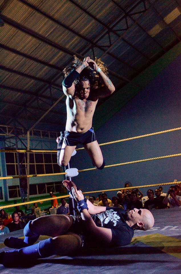 pwr-live-road-to-wrevolutionx-when-in-manila-panzer-splash1