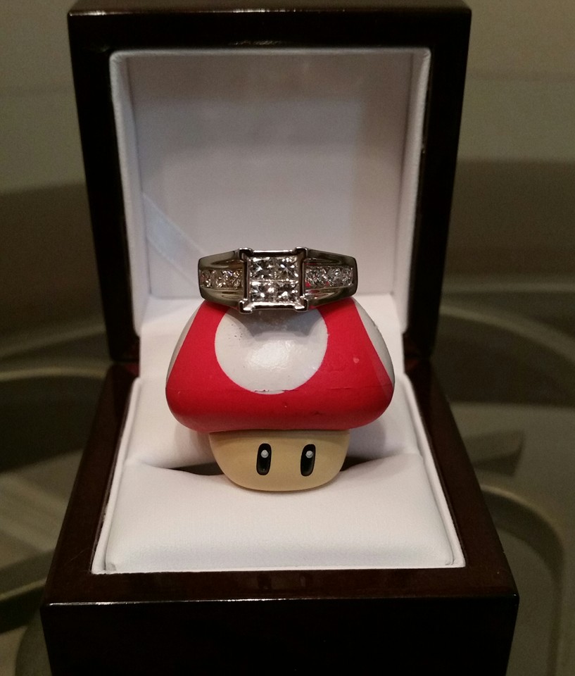 WATCH Gamer Proposes to Girlfriend Using Super Mario 2