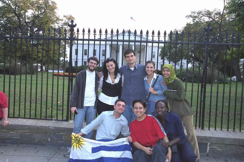 3 Reasons to Go Out and S.E.E. the World 4 White House Washington DC Received Youth Action Net Awards