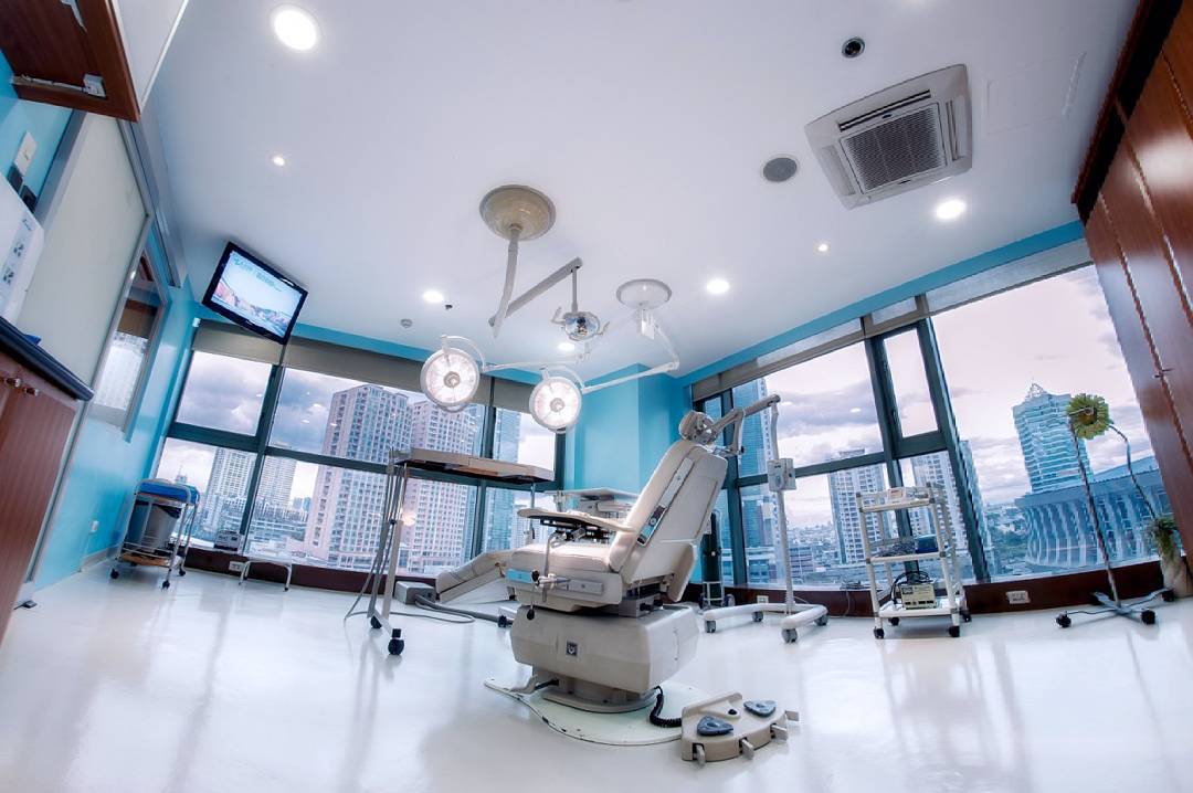 LOOK This State of the Art Dental Clinic in Manila Pampers You with