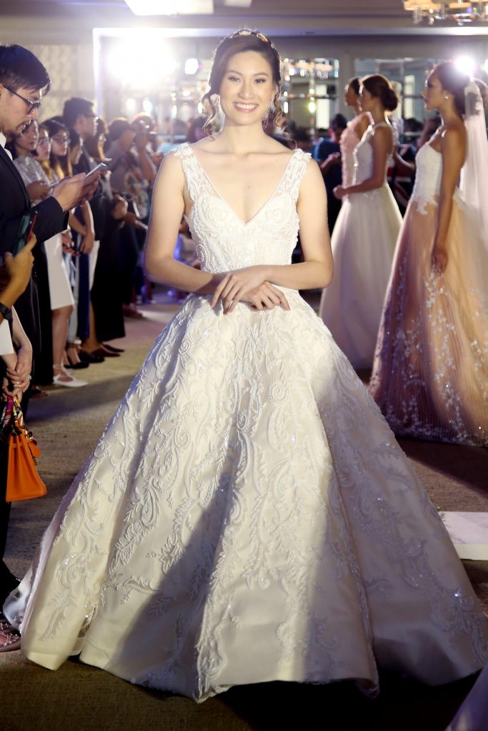 IWedding Gowns like No Other by Hannah Kong