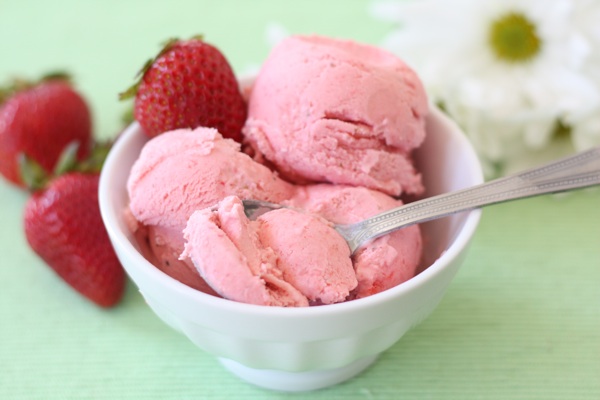 strawberry ice cream