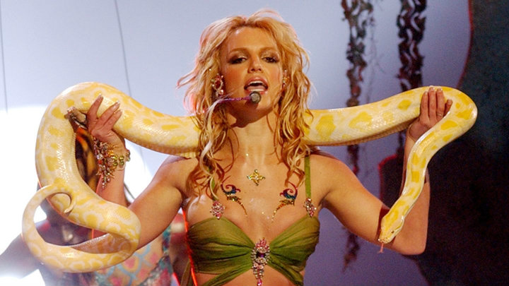 WATCH Britney Spears Posts Teaser on Upcoming VMA Performance