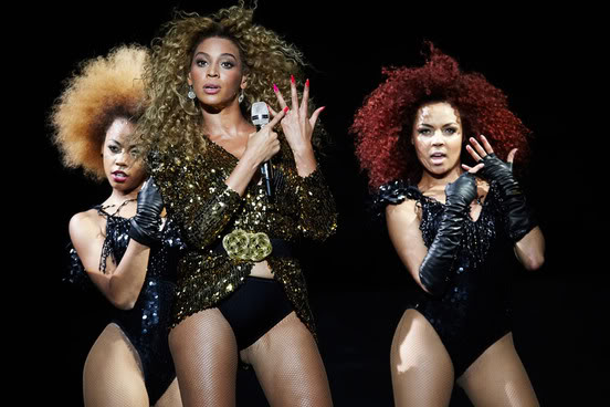 WATCH: This Guy Proposed to His GF During Beyonce's Concert 1 single-ladies-beyonce