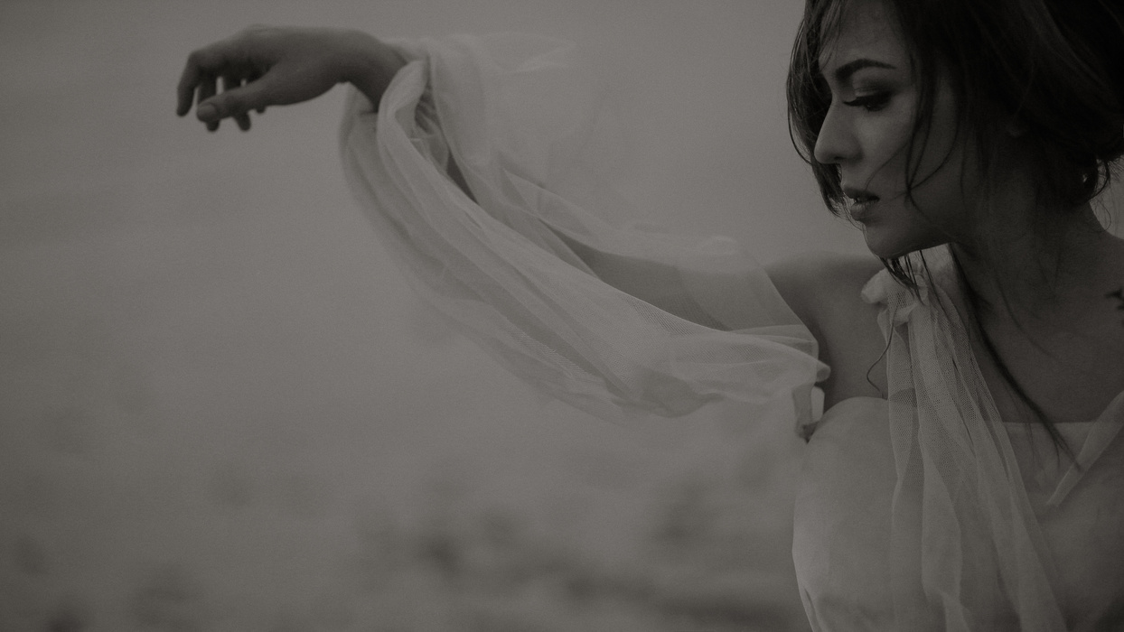 ENTERTAINMENT: Karel Marquez and Sean Fariñas' Prenup Shoot Is Unusual, Artsy, and Beautiful! 14 karelseanprenup18