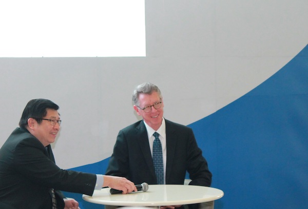 St. Luke’s Medical Center in the Philippines joins the Mayo Clinic Care Network 4 st-lukes-dr-edgardo-cortez-and-dr-david-hayes