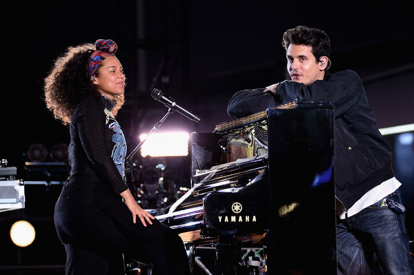 Alicia Keys and John Mayer's "If I Ain't Got You" and "Gravity" Mash-Up