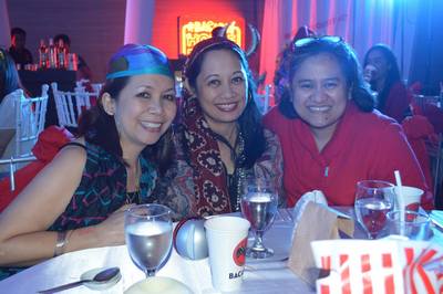 St. Luke’s College of Medicine Christmas Party: A Night Off-Duty 2 14715481_1814081272168762_8382770s14526138768_o