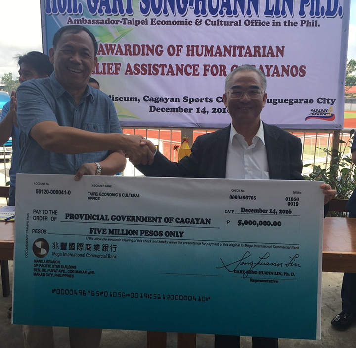 The Government of the ROC (Taiwan) and the Tzu Chi Foundation Have Jointly Donated 13 Million and 30 Thousand Pesos Worth of Reconstruction, Cash, and Rice Relief to Typhoon Haima Families in Cagayan, Aparri City and Buguey City 3 Taipei Donation