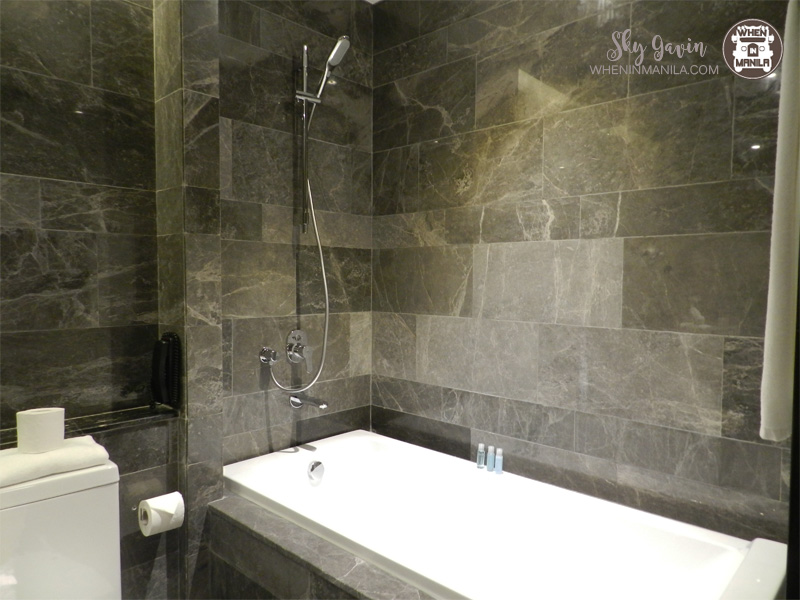 Feel Right At Home In Makati's Newest I'M Hotel