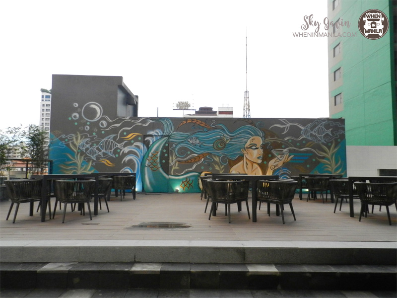 Feel Right At Home In Makati's Newest I'M Hotel