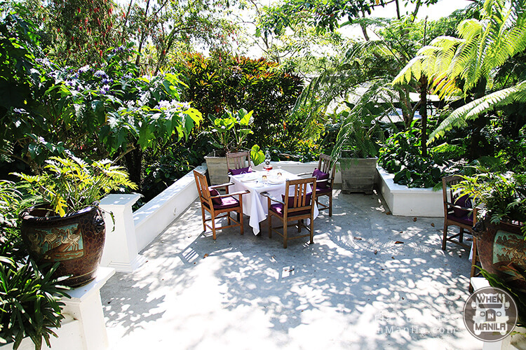 Antonio's outdoor dining