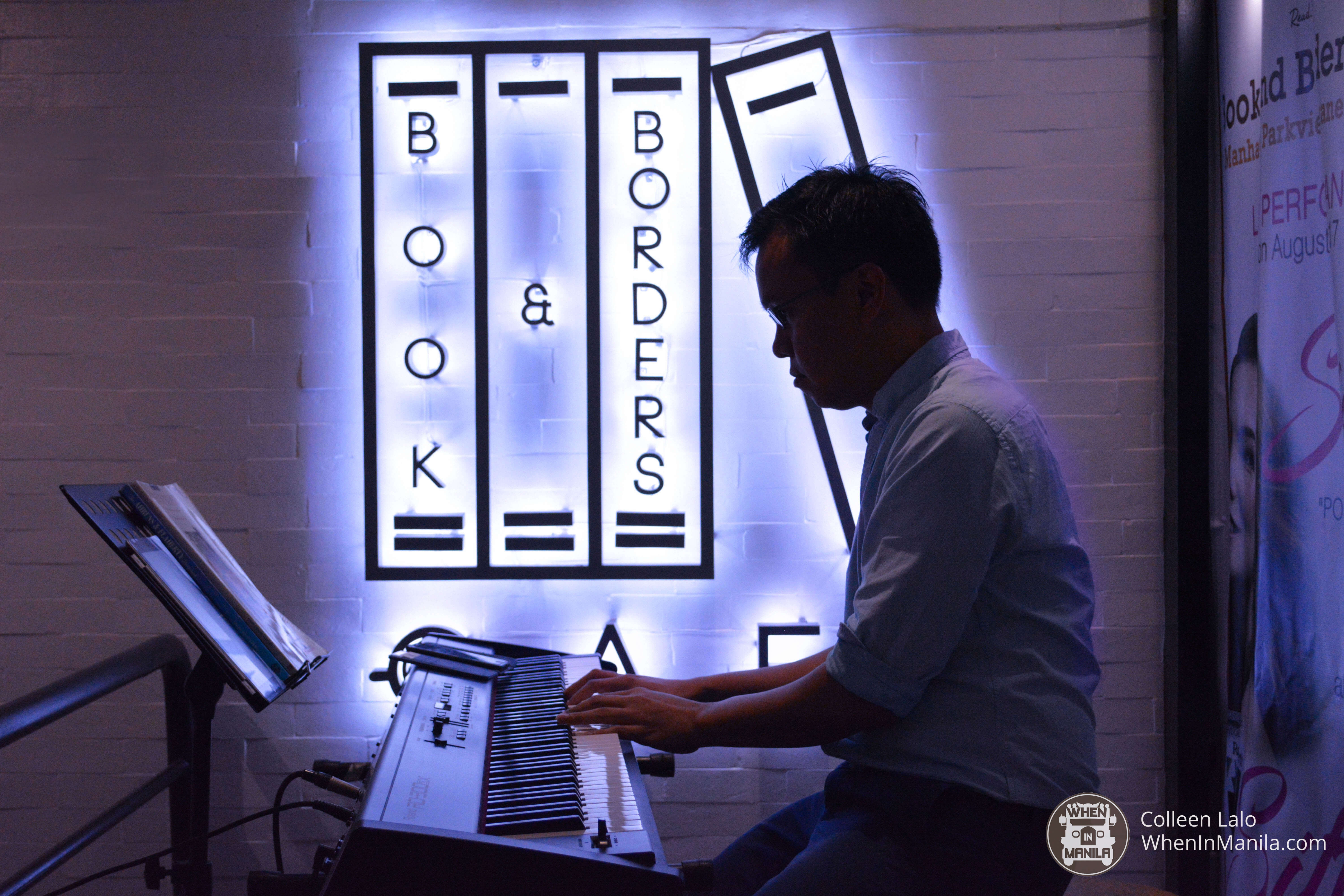 LOOK: Local Celebs Pick Out their Fave Reads at Book and Borders Cafe 1 Book and Borders Cafe