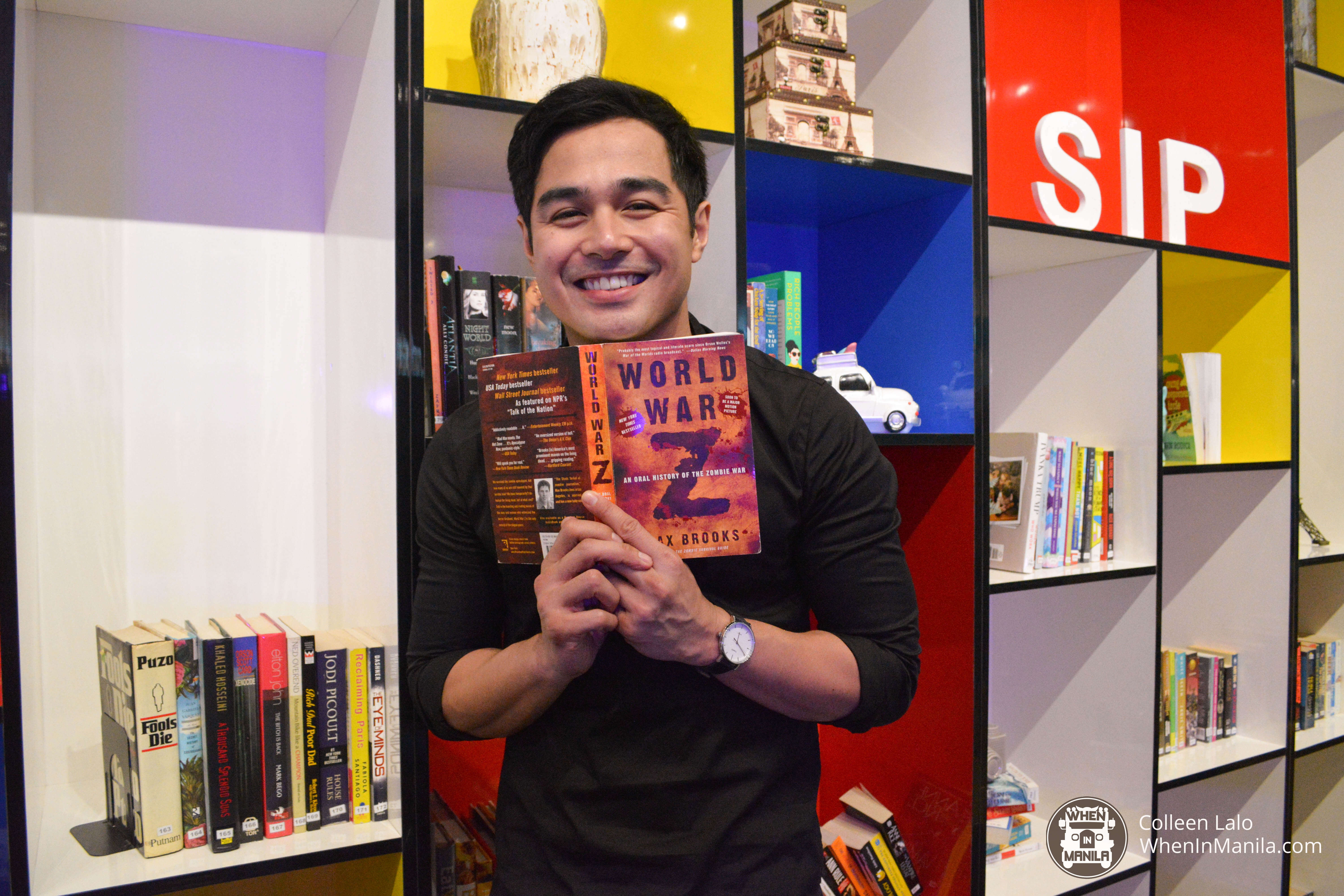 LOOK: Local Celebs Pick Out their Fave Reads at Book and Borders Cafe 8 Book and Borders Cafe