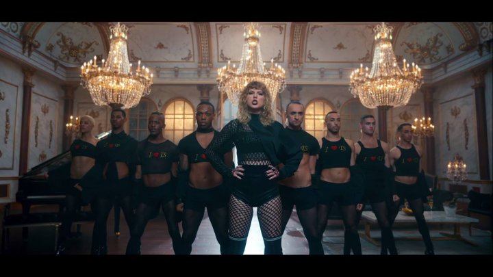 Taylor Swift Look What You Made Me Do 5 e1504014415452