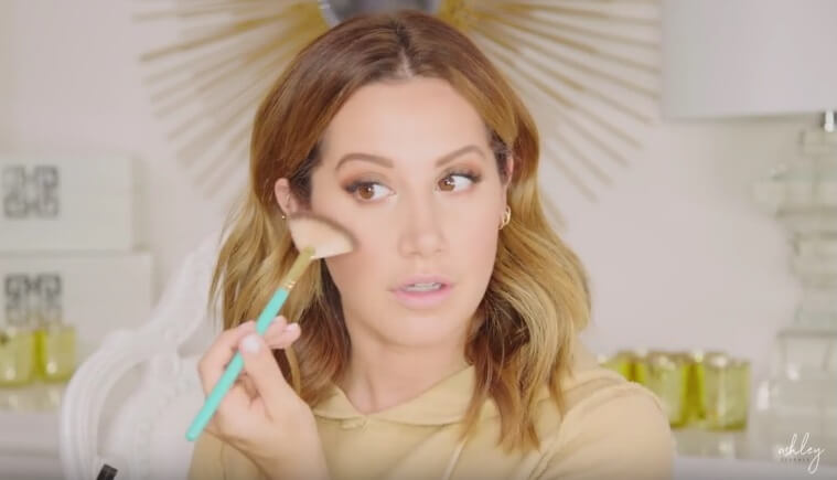 ashley tisdale makeup