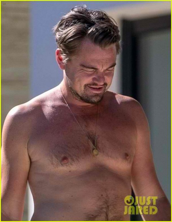 leo dicaprio goes shirtless on vacation with kate winslet 01 e1503851654675