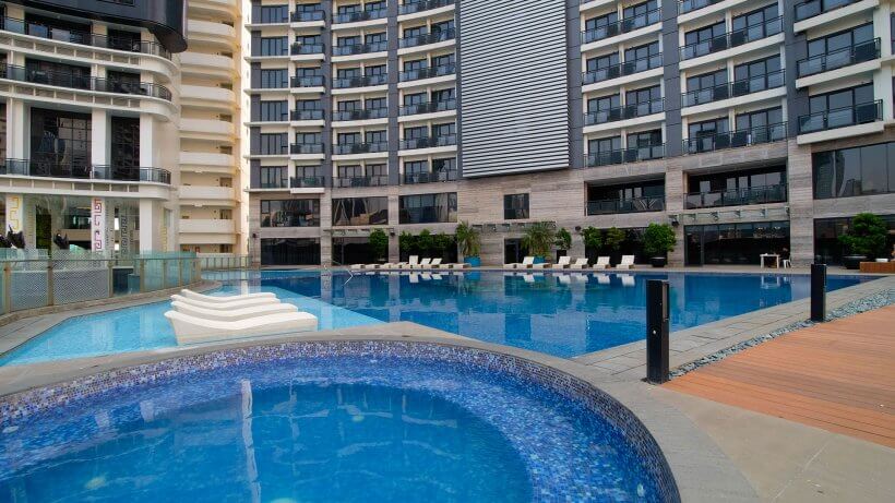 LOOK: We Found a Budget-Friendly Staycation for the Barkada 13