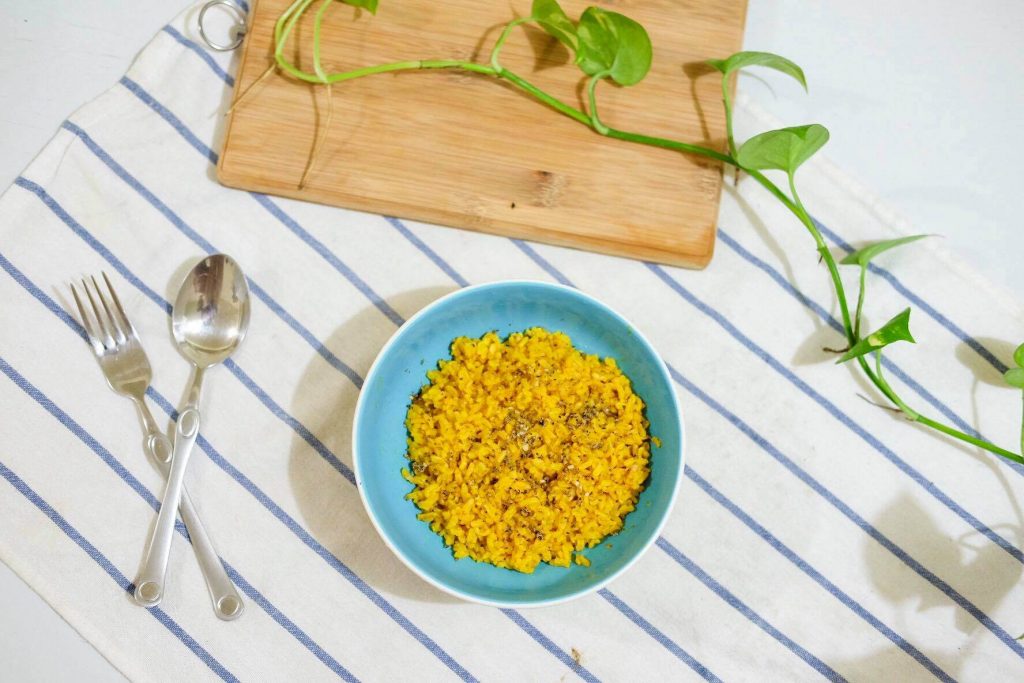 READ: 5 Easy-Peasy Ways To Spice Up The Plain Old White Rice 5 Curry Rice