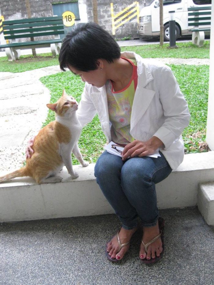 Dr. Elaine Tolentino International Studies Dept China Studies DLSU PUSA core member and cat 22YUCH e1520319465788