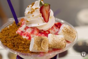Froozy Strawberry Cream Pie