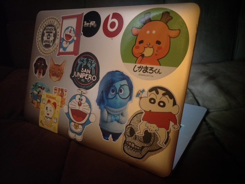 kc canlas laptop sticker