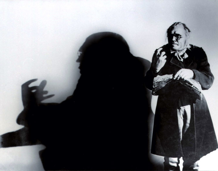 Film Cabinet des Dr Caligari 01 e1534694645900