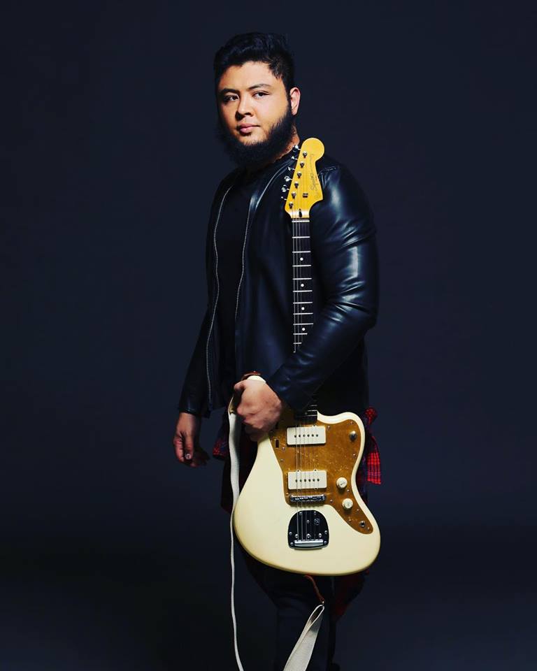 30 of the cutest male DJs on radio right now 1 10 Robin Nievera