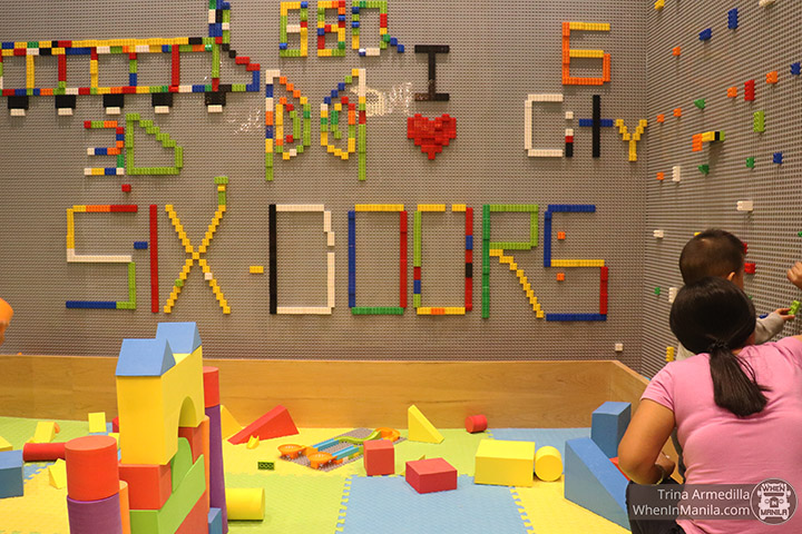 LOOK: This Buffet Incorporates 3D Mapping Into Your Dining Experience! 4 Six Doors BBQ Buffet 43